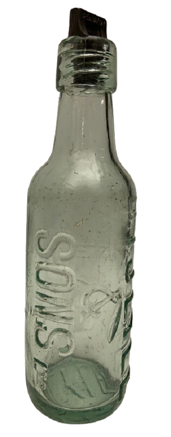 1920 OSMANLI PAZARI İÇİN GETİRİLMİŞ D.T.J LYLE AND SONS YEŞİL CAM VİDALI KAPAK MİNERALLİ SU ŞİŞESİ