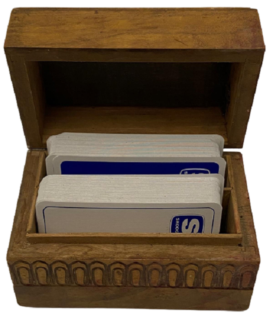 1960 SEYAHAT İÇİN AHŞAP KAPAKLI KUTUDA ÇİFT DESTE İSKAMBİL KAGIDI KUTUSU