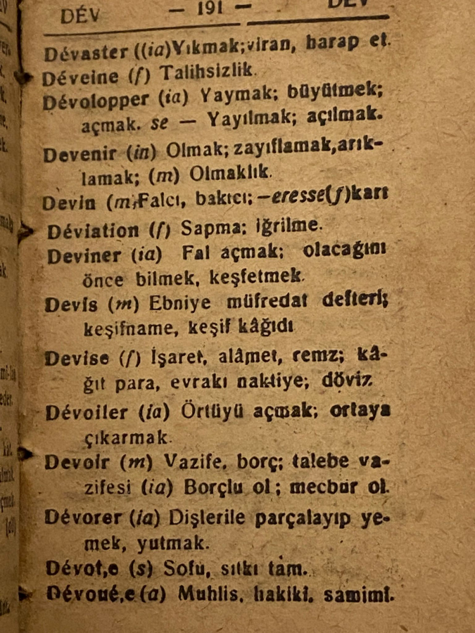 ANKARA 1958 MİNİ FRANSIZCA TÜRKCE CEPDE TAŞINAN SÖZLÜK