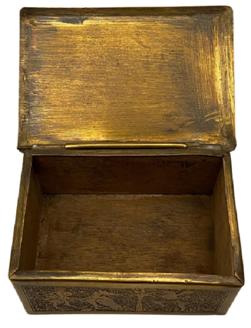 1930 PİRİNC ÜZERİ YANI  İNÇE KALEM  İŞLEMELİ TÜTÜN SİGARA SAKLAMA KUTUSU