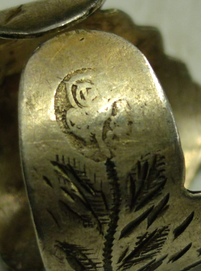 1800 OSMANLI TURALI DAMGALI SAVATLI TESTERE İŞİ TAC TASARIM SANAT ESERİ YÜZÜK