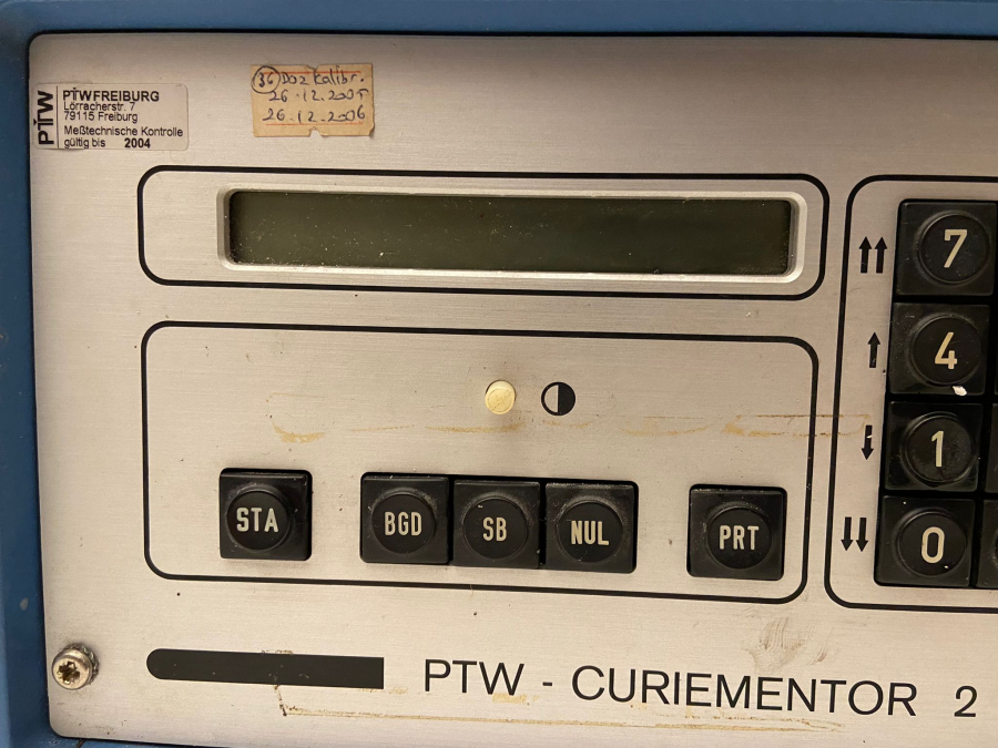 PTW FREIBURG CURIEMENTOR 2 DOZ KALİBRATÖRÜ NÜKLEER TIP