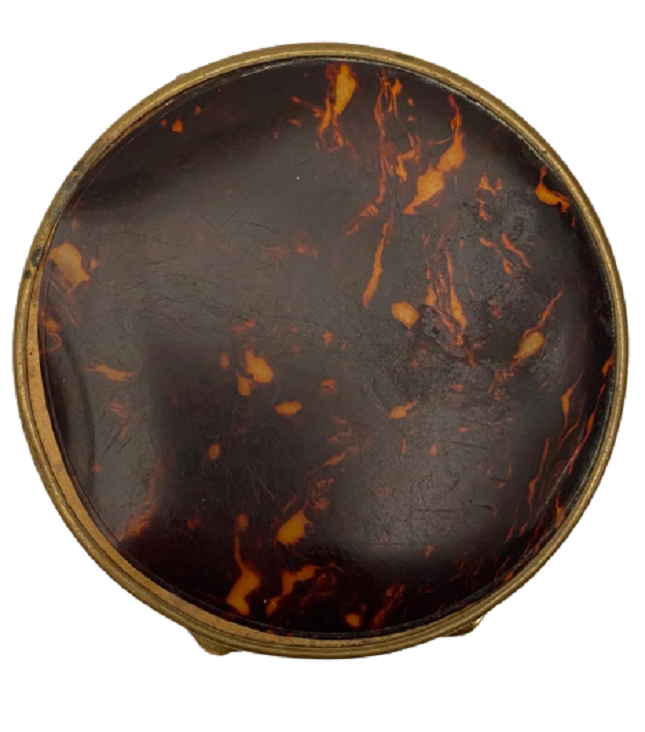 1930 BAG ÜZERİNE ÜZERİ METAL VE DEGERLİ TAŞLARLA İŞLEMELİ YILDIZLI GECELER GORSELLİ BAYAN KAPAKLI  MAKYAJ AYNASI