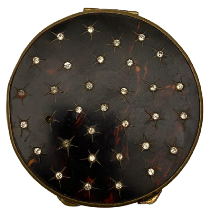 1930 BAG ÜZERİNE ÜZERİ METAL VE DEGERLİ TAŞLARLA İŞLEMELİ YILDIZLI GECELER GORSELLİ BAYAN KAPAKLI  MAKYAJ AYNASI