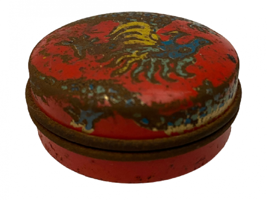 1940 UZAK DOGU EJDERHA METAL KIRMIZI KAPAKLI TENEKE KUTUDA UFAK BOY BAKIM KREMİ