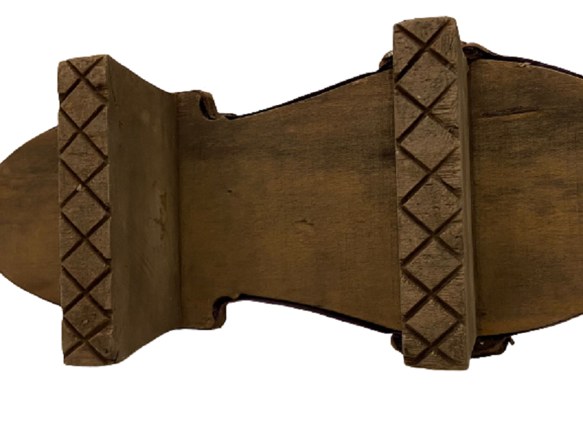 1900 OSMANLI AHŞAP HAMAM İÇİN  NALIN HALK TİPİ EL YAPIM ÇİFT TAKUNYA SÜKSE VE ŞATAFATTAN COK UZAK ORJINAL