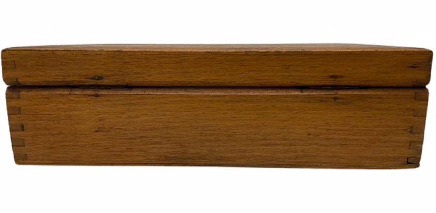 AHŞAP KIRLANGIC GECME ÜZERİ YANLARI EL SÜSLEME KAPAKLI PURO KUTUSU