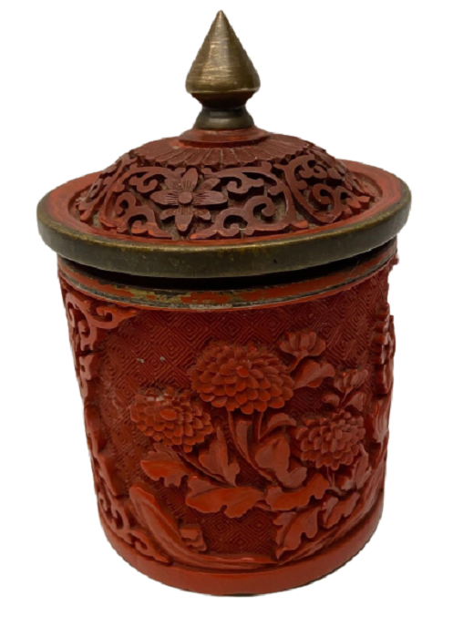 1950 METAL DIŞI KABARTMA İŞLEMELİ MAKYAJ PAMUK MUHAFAZA KAPAKLI  KUTU