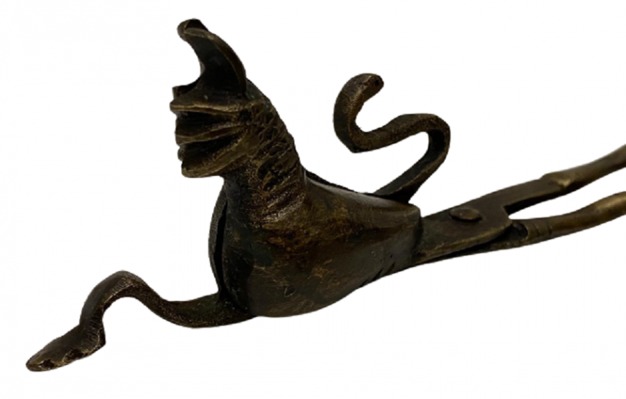 OSMANLI PİRİNÇ İŞÇİLİKLİ KAPLAN FÜGURLU  MUM SÖNDÜRME MAKASI