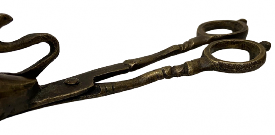 OSMANLI PİRİNÇ İŞÇİLİKLİ KAPLAN FÜGURLU  MUM SÖNDÜRME MAKASI