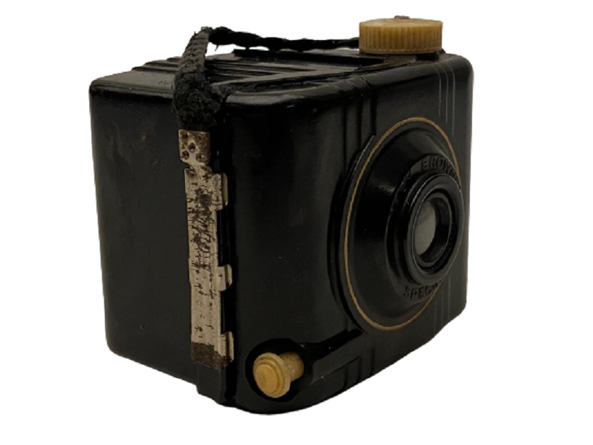 1940 BABY BROWNIE SPECIAL CAMERA  KAHVERENGİ BAKALİT KUTU MARKA DERİ ÇANTALI FOTOĞRAF MAKİNESİ