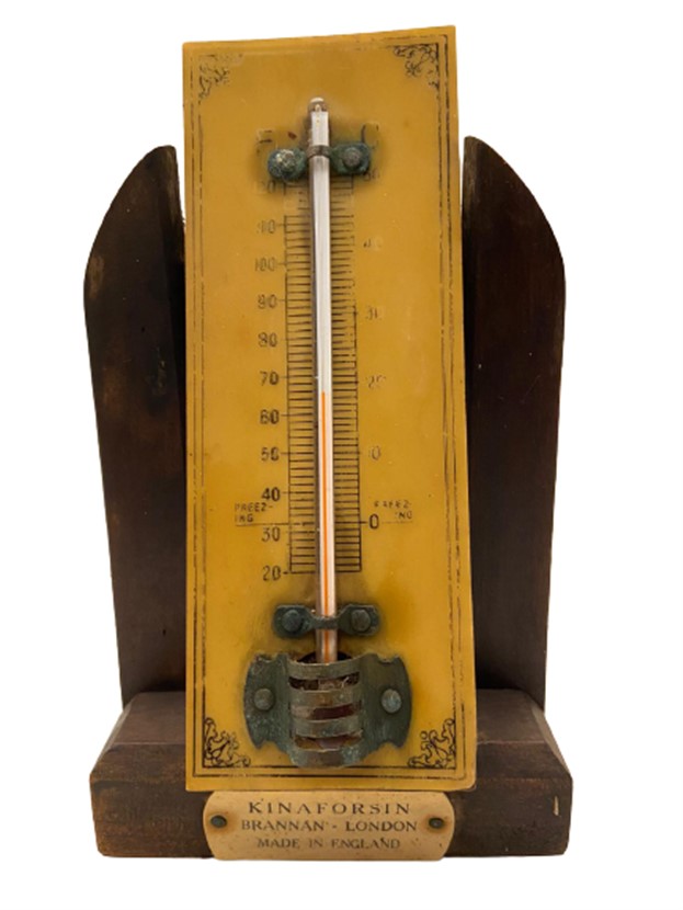 1940 İNGİLİZ KINAFORSIN BRANNAN - LONDON YAZILI AHŞAP AYAKLI AHŞAP CIVALI TERMOMETRE