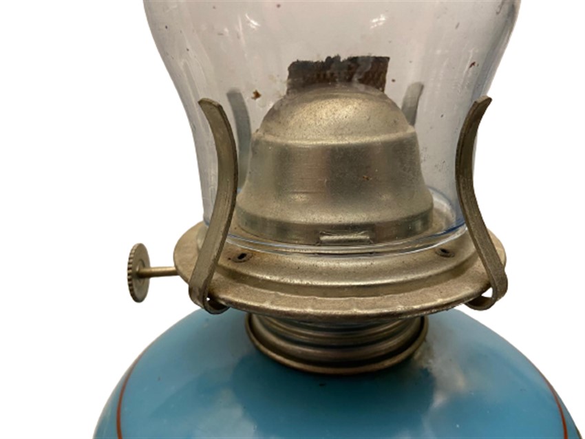 1900 OSMANLI MAVİ KOPARMA OPALİN ÜZERİ EL BOYAMA GAZ LAMBASI