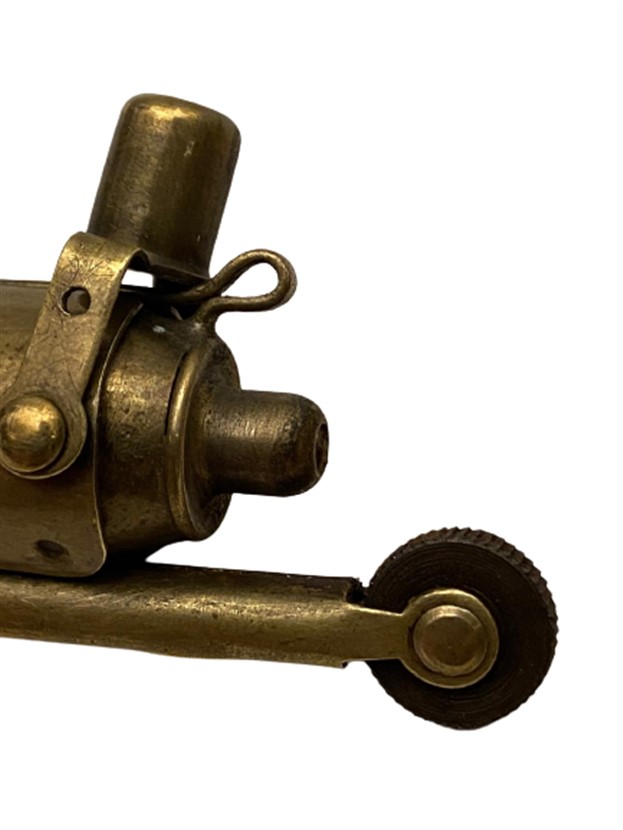 TRENCH LİGHTER EL YAPIM SİPER CAKMAGI PİRİNC RUZGARLIKLI MEKANİK BENZİNLİ CARKLI TAŞLI ÇAKMAK