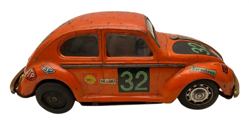 TAIYO VW BEETLE CHALLENGER RACE CAR VOLKSWAGEN BEETLE TENEKE OYUNCAK ARABA 32 NUMARALI