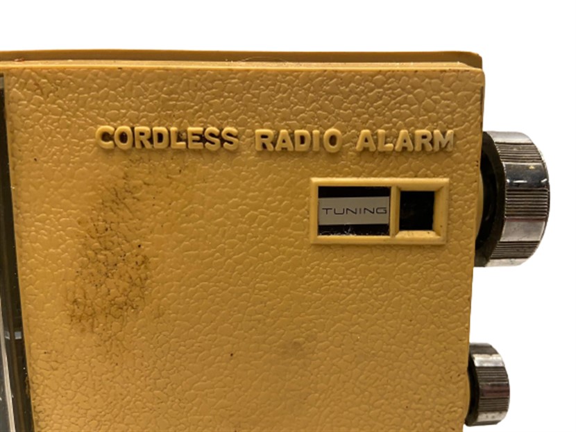 1960 STARTONE CORDLESS RADIO ALARM CLOCK ÇALAR SAATLİ RADYO