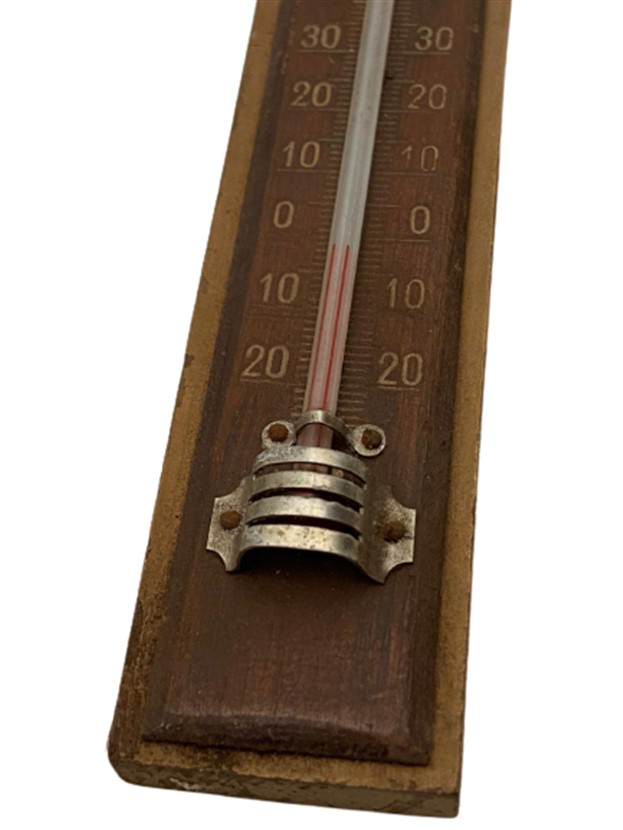 AHŞAP MASİF ÜZERİNE ODA İÇİ CAM CIVALI TERMOMETRE