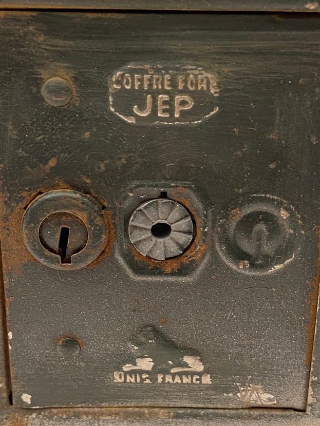 FRANSIZ BANK ONIS FRANCE COFFRE FOR JEP TENEKE KASA FORMUNDA  KUMBARA