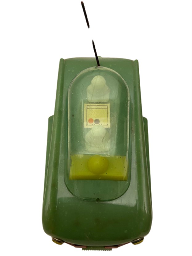 1960 YEŞİL CAMLI ANTENLİ  PLASTIK OYUNCAK UZAY ARABASI RUS ÜRETİMİ