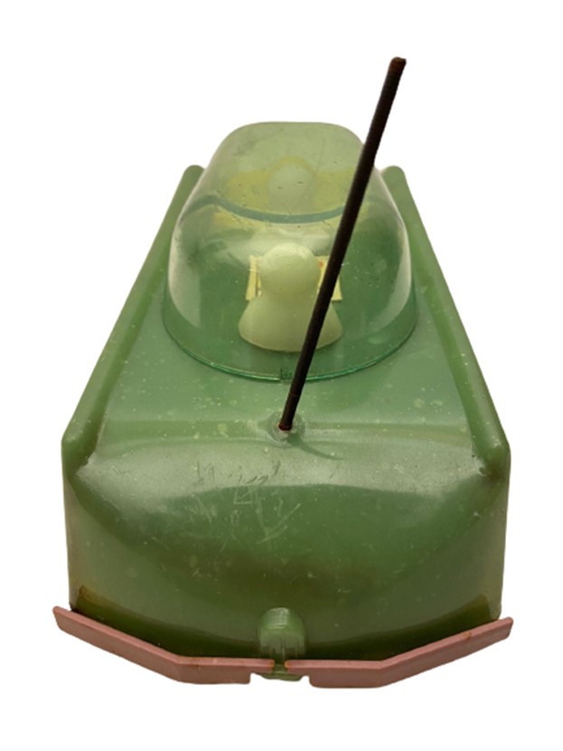 1960 YEŞİL CAMLI ANTENLİ  PLASTIK OYUNCAK UZAY ARABASI RUS ÜRETİMİ