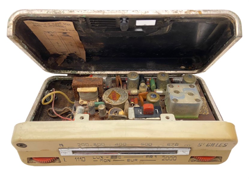 1967 FRANCE OPTALİX SAİNT GİLLES RADIO PİLLİ TAŞINABİLİR RADYO KOLEKSİYON ÜRÜNÜ