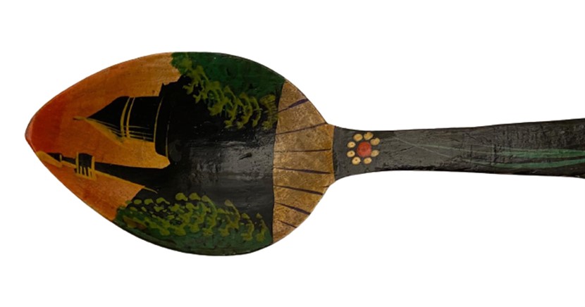 TEK PARCA AHŞAPDAN OYMA EL YAPIMI & EL KÖK BOYAMA KONYA TAHTA KAŞIK  AYIPSIZ DOST OLMAZ ATA SÖZÜ