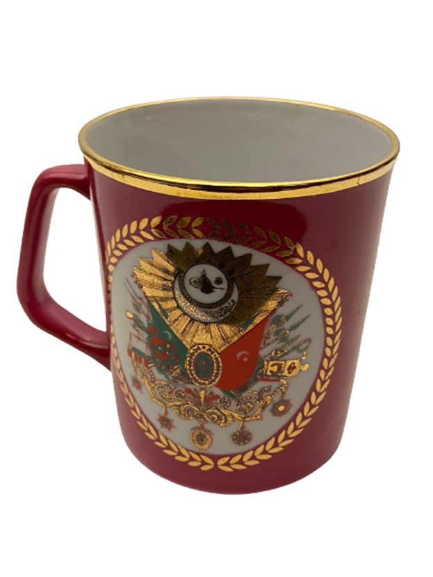 MİLLİ SARAYLAR YILDIZ PORSELEN OSMANLI YILDIRIM BAYEZİD VE OSMANLI DEVLET ARMALI GÖRSELLİ PORSELEN KUPA