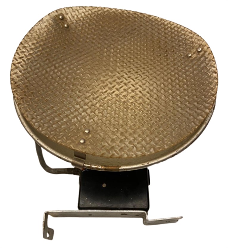 CAMERA FLAŞI TYPE B CANAK REFLEKTÖRLÜ  MODEL TEK KULLANIMLIK GAZLI FİLEMANLI  AMPUL TAKILARAK KULLANILAN  