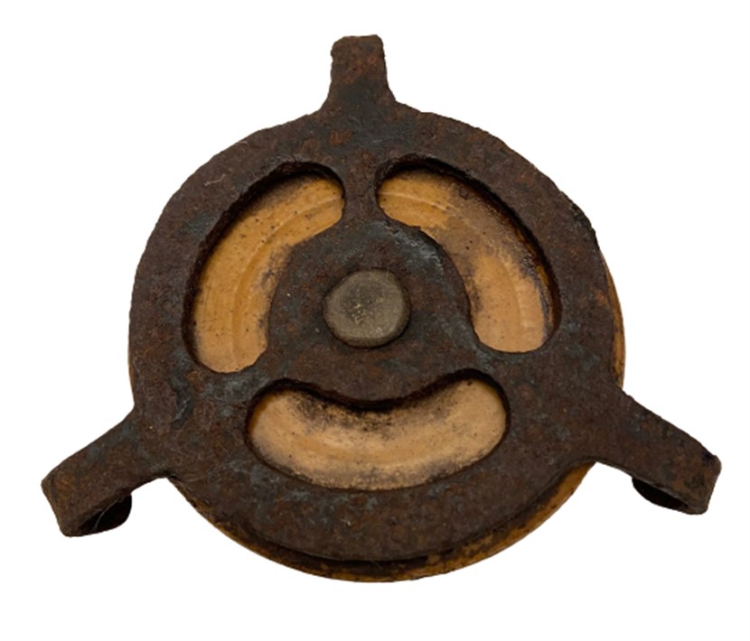 1800 NADİR KOLEKSİYON PARCASI ENGLAND SRD PATENT BAILEY & Co FULHAM DAMGALI ÜZERİ DEMİR VE TAŞ KAPAK KİLTLİ KAPAKLI SIVI SAKLAMA KABI TERRACOTTA PİŞMİŞ KİLDEN KUP