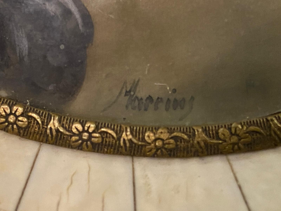 19 Y.Y AVRUPA EL YAPIM  FİLDİŞİ FOTOĞRAF ÇERÇEVESİ ÜZERİNDEKİ RESİM EL CİZİMİ MARRINS SANATCI İMZALIDIR