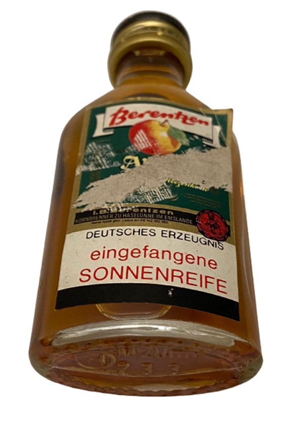 ALMAN BERENTZEN ELMALI 40 ML MİNYATÜR İÇKİ LİKÖR ŞİŞESİ KAPAGI ACILMAMIŞ DOLU KOLEKSİYON