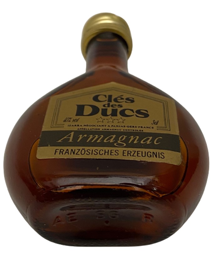 CLES DES DUCS ARMAGNAC 30 ML MİNYATÜR İÇKİ LİKÖR ŞİŞESİ KAPAGI ACILMAMIŞ DOLU KOLEKSİYON