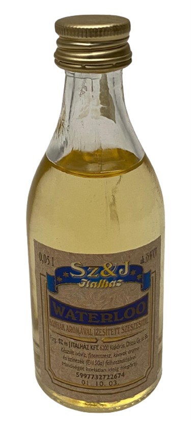 KUNSAG SZEZS WATERLOO 50 ML MİNYATÜR İÇKİ KONYAK ŞİŞESİ KAPAGI ACILMAMIŞ DOLU KOLEKSİYON