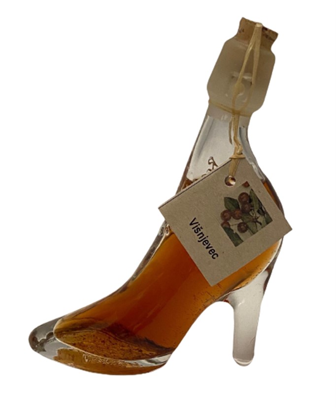 VİSNJEVEC AYAKKABI FORMUNDA 50 ML MİNYATÜR İÇKİ LİKÖR ŞİŞESİ KAPAGI ACILMAMIŞ DOLU KOLEKSİYON 