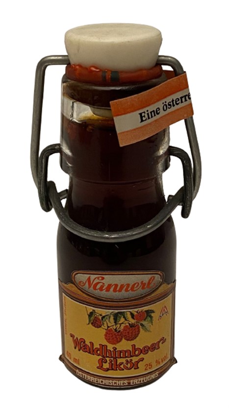 NANNERL WALDHİMBEER LİKÖR 40 ML MİNYATÜR İÇKİ LİKÖR ŞİŞESİ KAPAGI ACILMAMIŞ DOLU KOLEKSİYON
