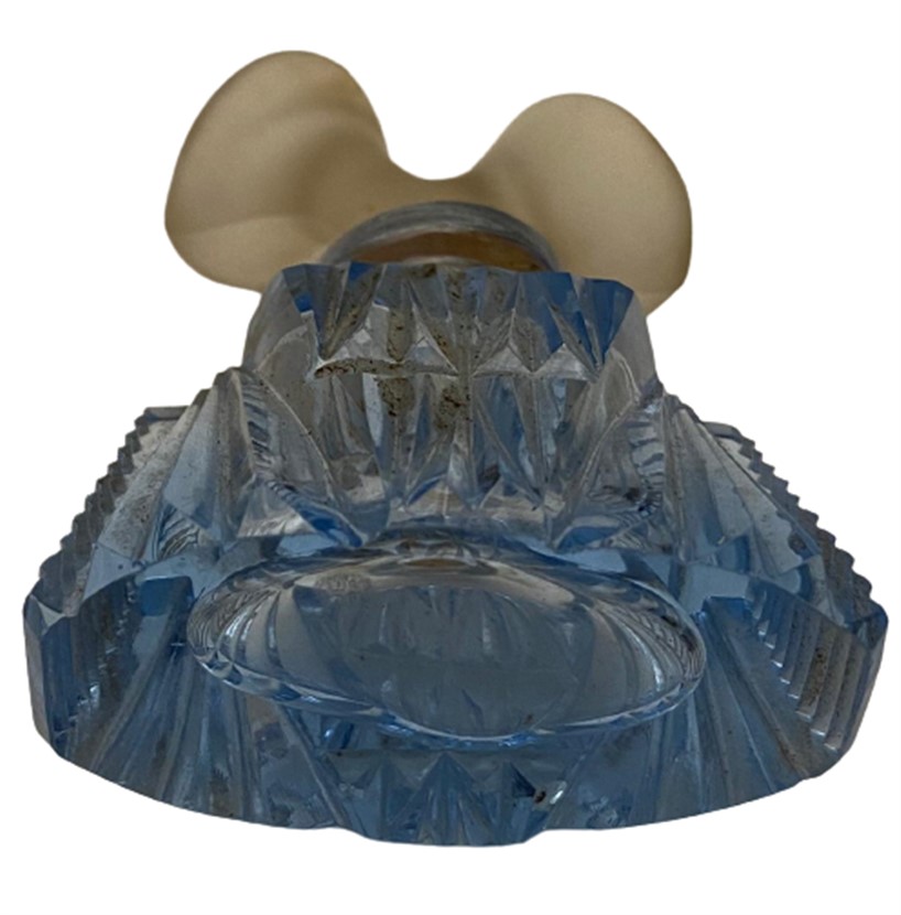 MAVİ RENKLİ CAM ŞİŞE ÜZERİ İŞLEMELİ BUZLU CAM KAPAKLI PARFÜM ŞİŞESİ