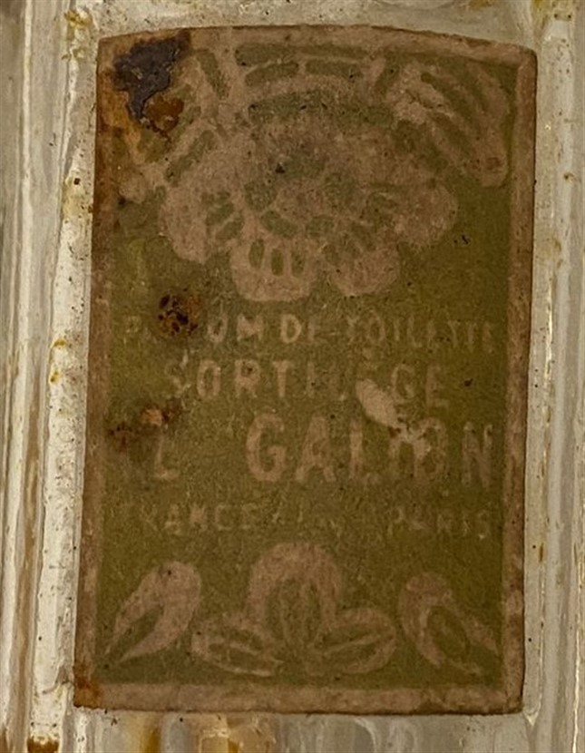 1900 PARFUM DE TOİLETTE SORTİLEGE LE GALION 50 ML PARIS CAM MANTAR TIPALI PARFÜM ŞİŞESİ