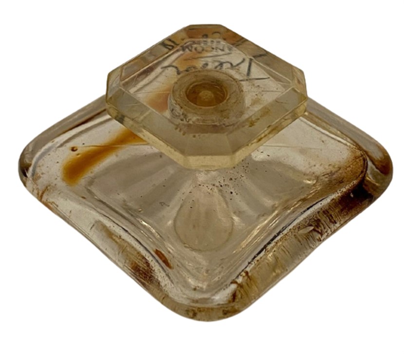 TRESOR LANCOME PARİS 7.5 ML MİNYATÜR KAPAKLI PARFÜM ŞİŞESİ