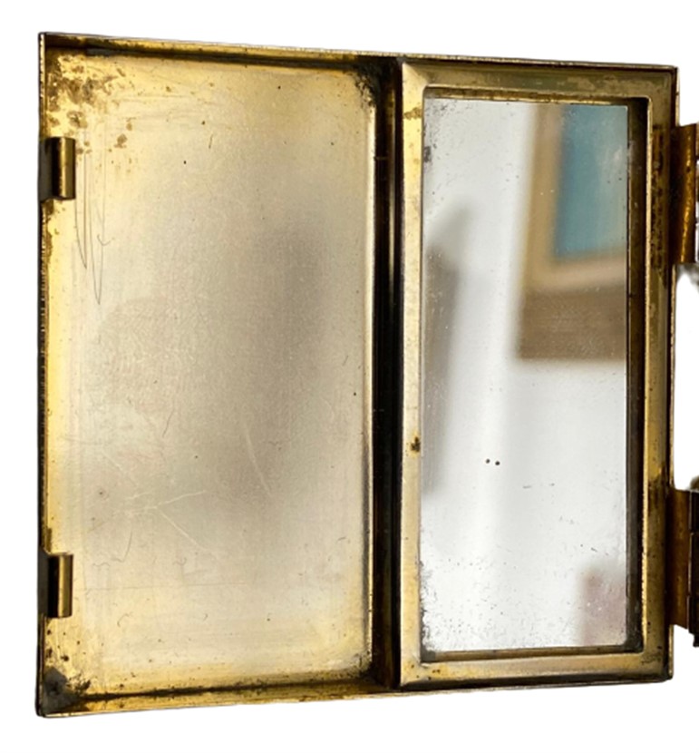 1950 GERMANY EIN GOLDEN SEAL GOBLEN İŞLEMELİ AYNALI CİFT RUJ  KOYULAN CANTA İÇİ MAKYAJ TAKIMI