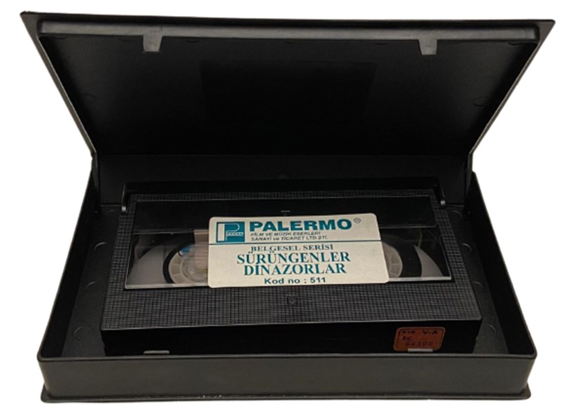 PALERMO YAYINCILIK HAYVANLAR ALEMİ DİNAZORLAR - SÜRÜNGENLER FİLM KASEDİ BETEMAX SİSTEM