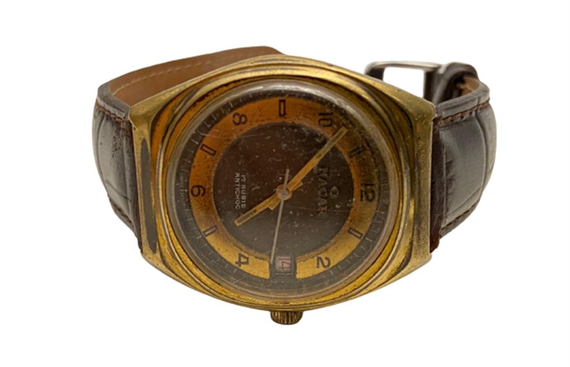 KURMALI MEKANİK TAKVİMLİ SWISS MADE NACAR DAMGALI DERİ KAYIŞLI KOL SAATİ