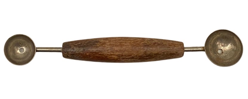 AHŞAP SAPLI ÇİFT ÖLCÜ FARKLI TARAFLI ECZACI İLAC YAPIMINDA KULLANILAN AYAR CİFT ÖLCÜ KAŞIK