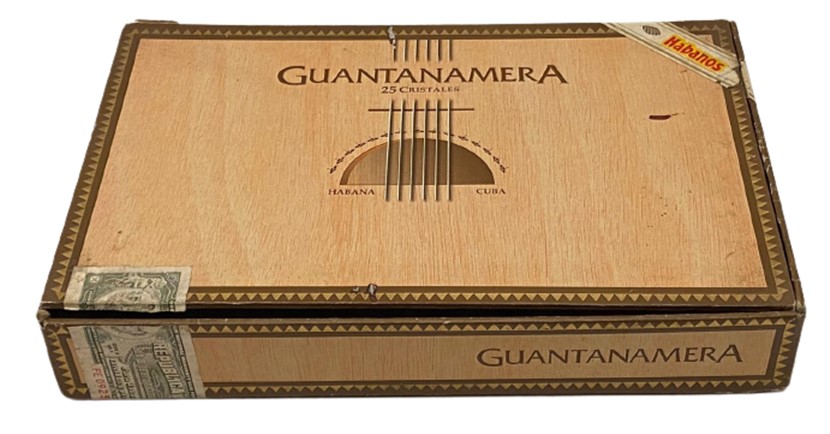 KUBA GUANTANAMERA 12 ADET KAPAKLI SAKLAMA TÜPLÜ  KÜBA AHŞAP PURO KUTUSU