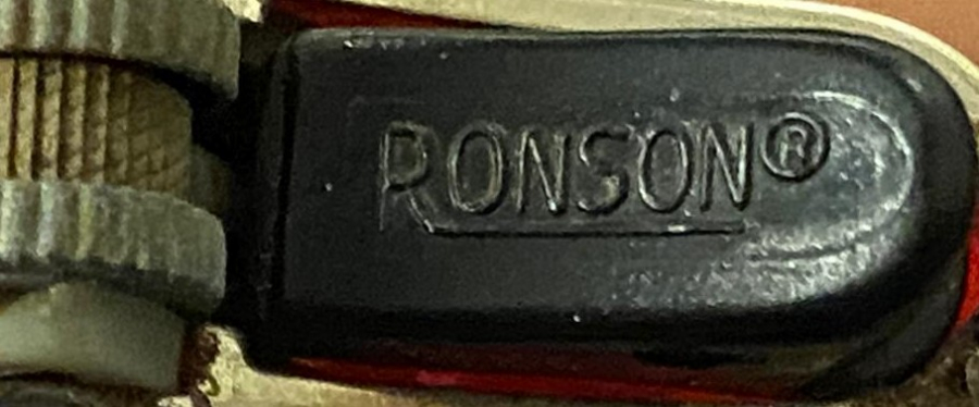 RONSON LİGHTER GAZLI CARKLI CAKMAK TAŞLI KIRMIZI ANAHTARLIK ÇAKMAK