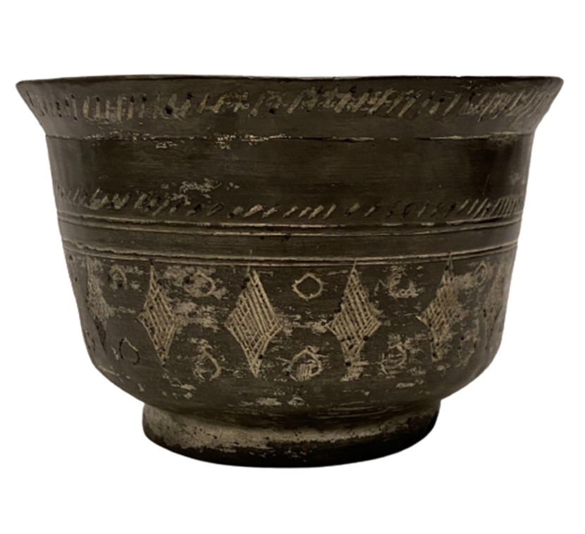 OSMANLI ÜZERİ KÖMPLE KALEM İŞLEMELİ ETLİ EL DÖGME BAKIR AYRAN KABI