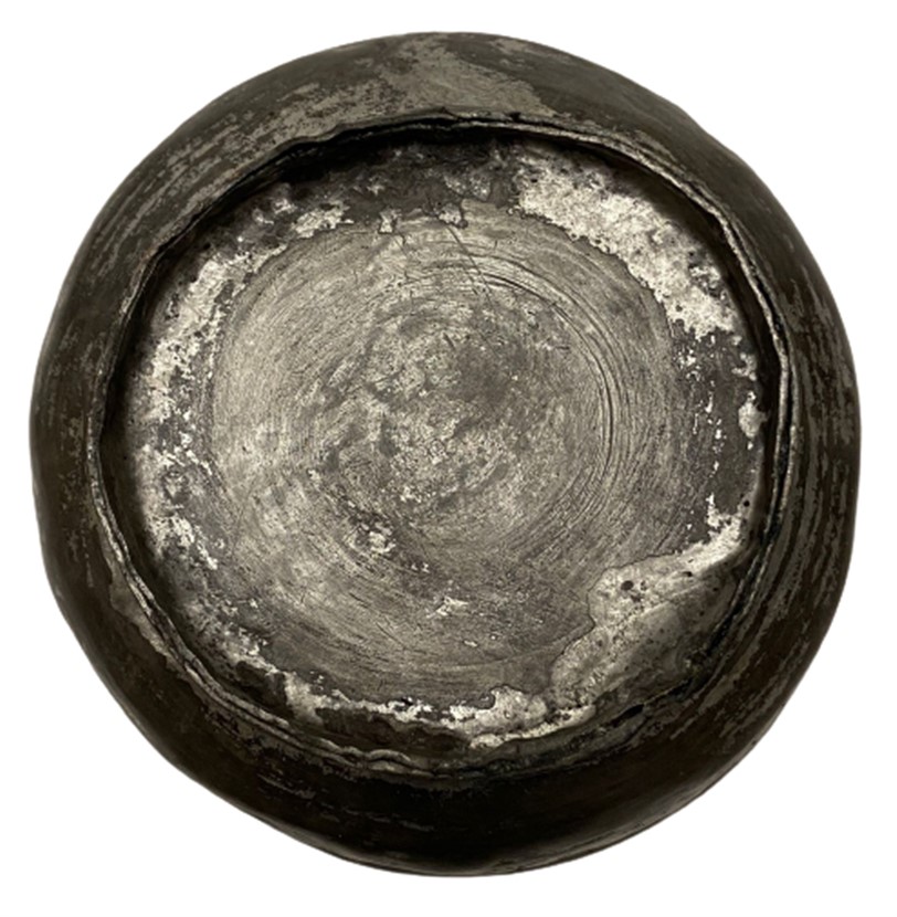 OSMANLI ÜZERİ KÖMPLE KALEM İŞLEMELİ ETLİ EL DÖGME BAKIR AYRAN KABI