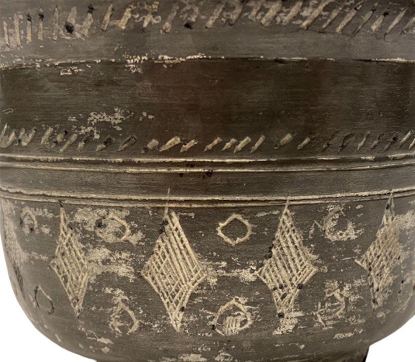 OSMANLI ÜZERİ KÖMPLE KALEM İŞLEMELİ ETLİ EL DÖGME BAKIR AYRAN KABI