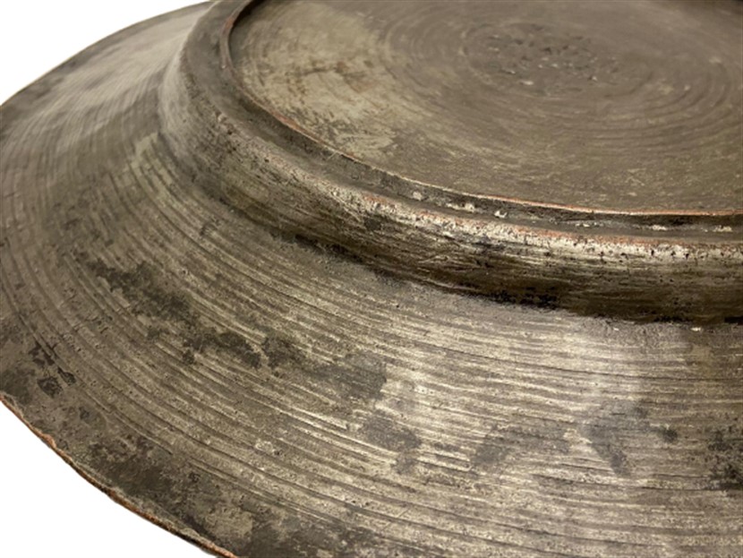 OSMANLI EL DOGME İŞCİLİKLİ BAKIR  ERMENİ KALEM İŞ YAZILI  DAMGALI VE YAZILI BAKIR LENGER 