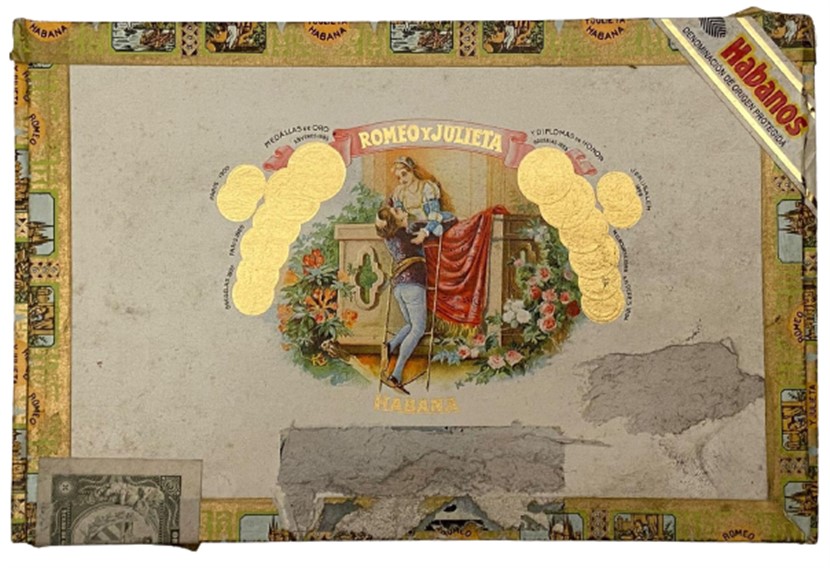 ROMEO Y JULIETA 25 - MILLE FLEURS AHŞAP KAPAKLI İÇERSİ BOK PURO KUTUSU