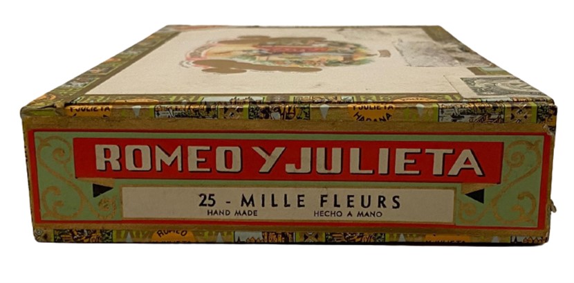 ROMEO Y JULIETA 25 - MILLE FLEURS AHŞAP KAPAKLI İÇERSİ BOK PURO KUTUSU